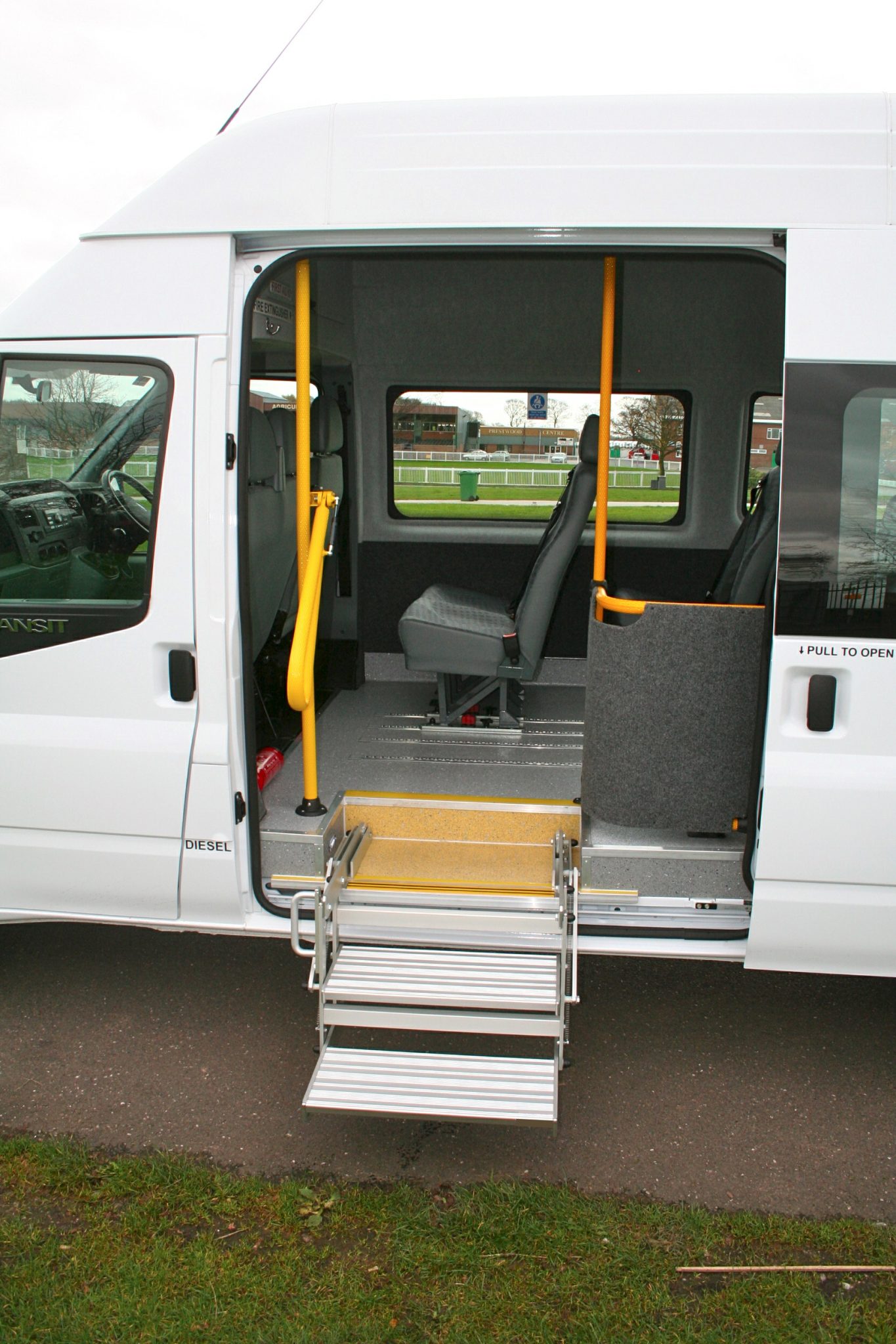 D Series Steps Stayco